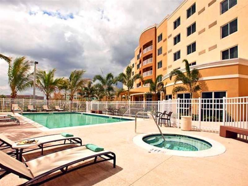 Hotel Courtyard By Marriott Miami West/Fl Turnpike Zewnętrze zdjęcie